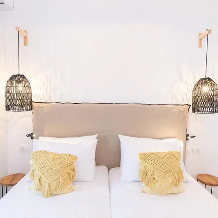 Anemis B アパート *