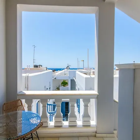 アパート Anemis B Tínos